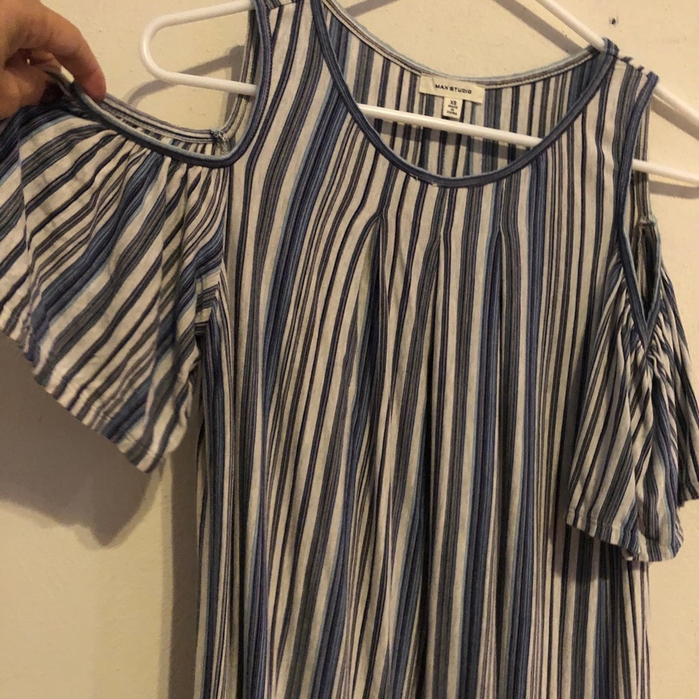 Maxx studio open shoulder blue striped top